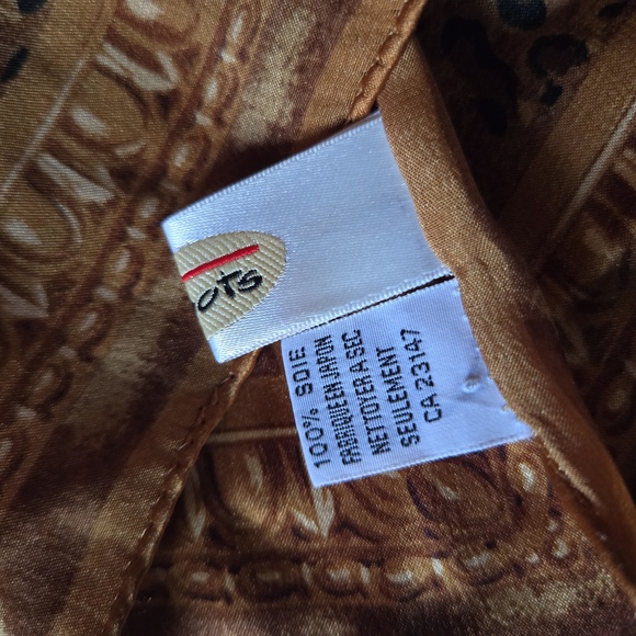 Talbots navy blue regal print silk neck scarf with animal print trim - Picture 6 of 8